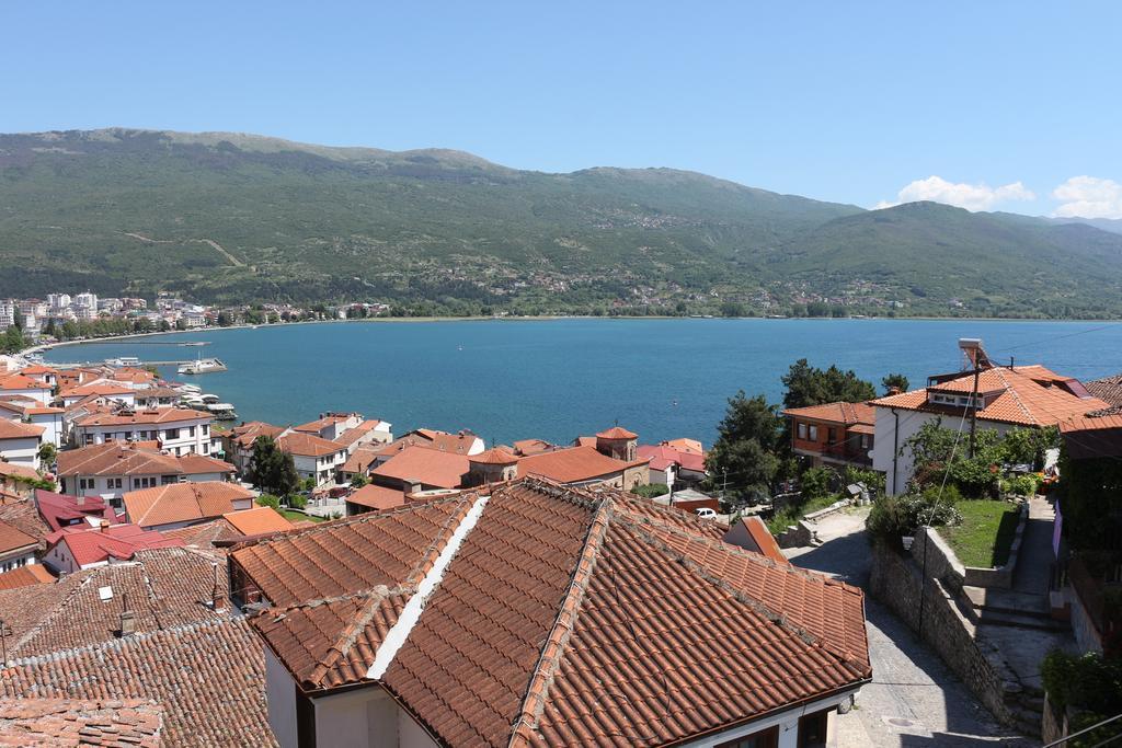 Grigor Prlichev Apartments Ohrid Exterior photo